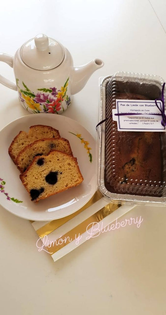 Pastel de limon y blueberrie
